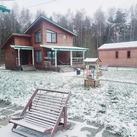 Kaunis tyylikäs bungalow järven rannalla